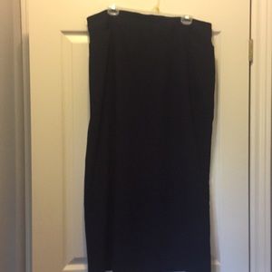 Women’s Dark Navy Mid-calf Skirt